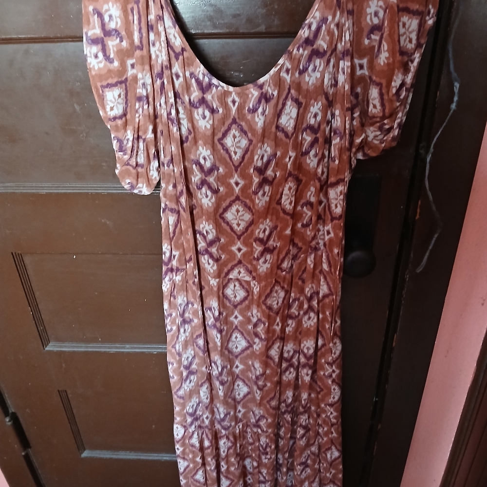 Knox Rose Brown and White Maxi Dress - Picture 6 of 12